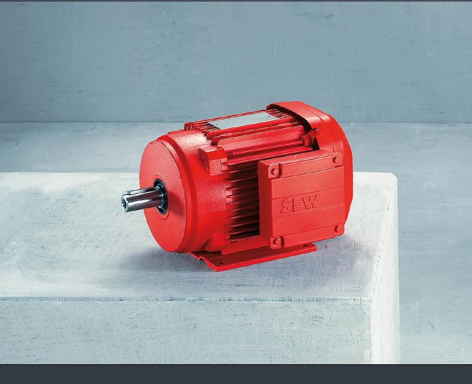 محرك تيار متردد SEW-EURODRIVE من الطرازين DR وDT